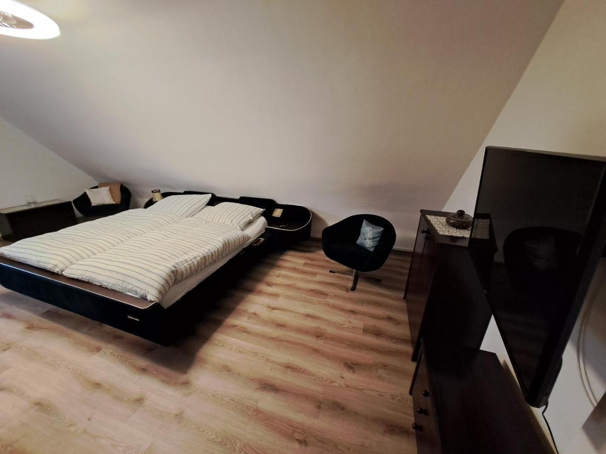 Muttis Apartment Monchengladbach Exterior photo
