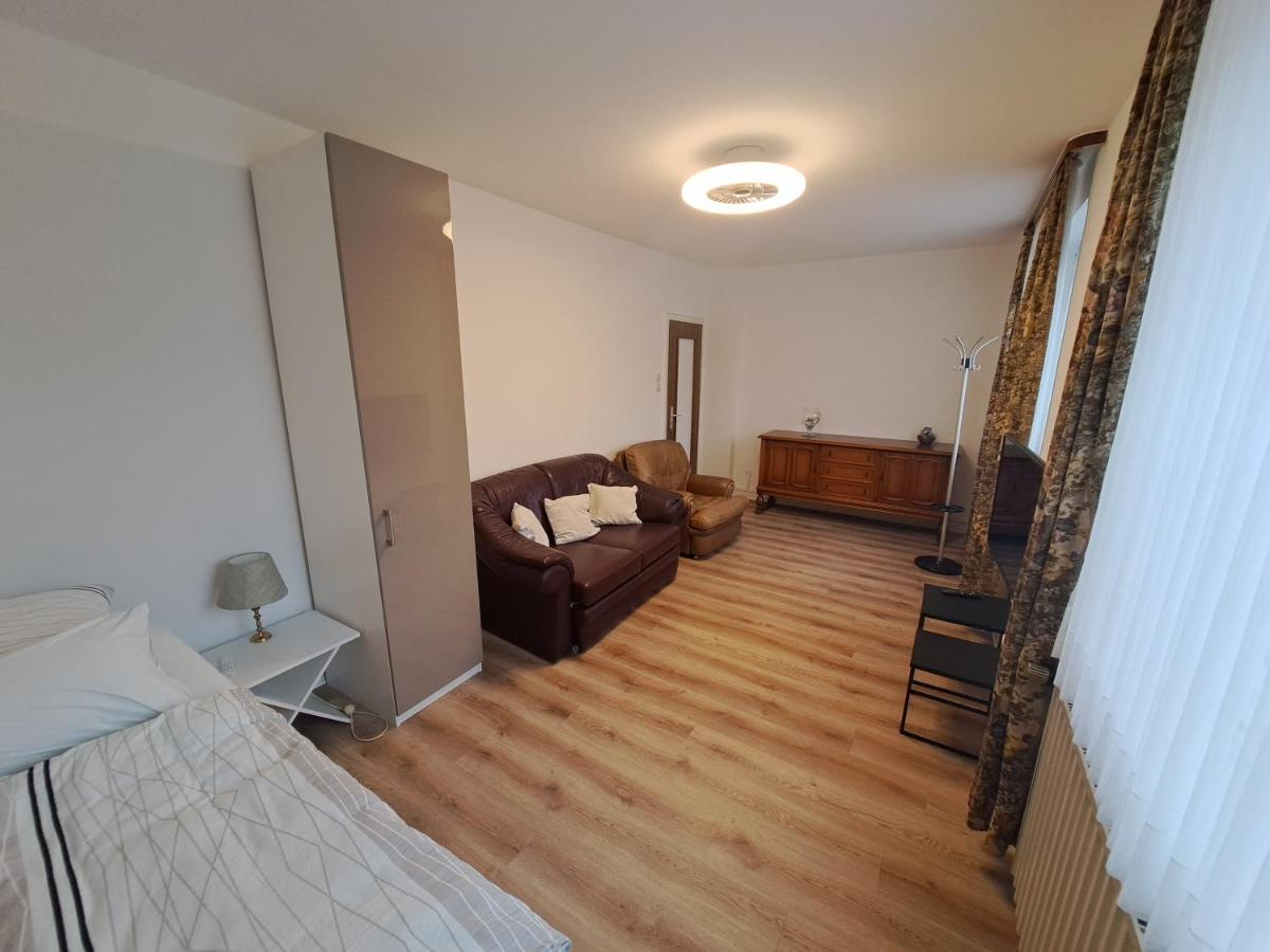 Muttis Apartment Monchengladbach Exterior photo
